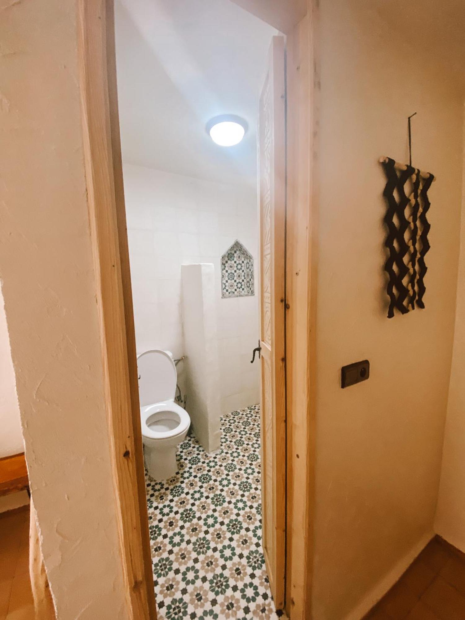 Anza Surfhouse Bed and Breakfast Agadir Buitenkant foto
