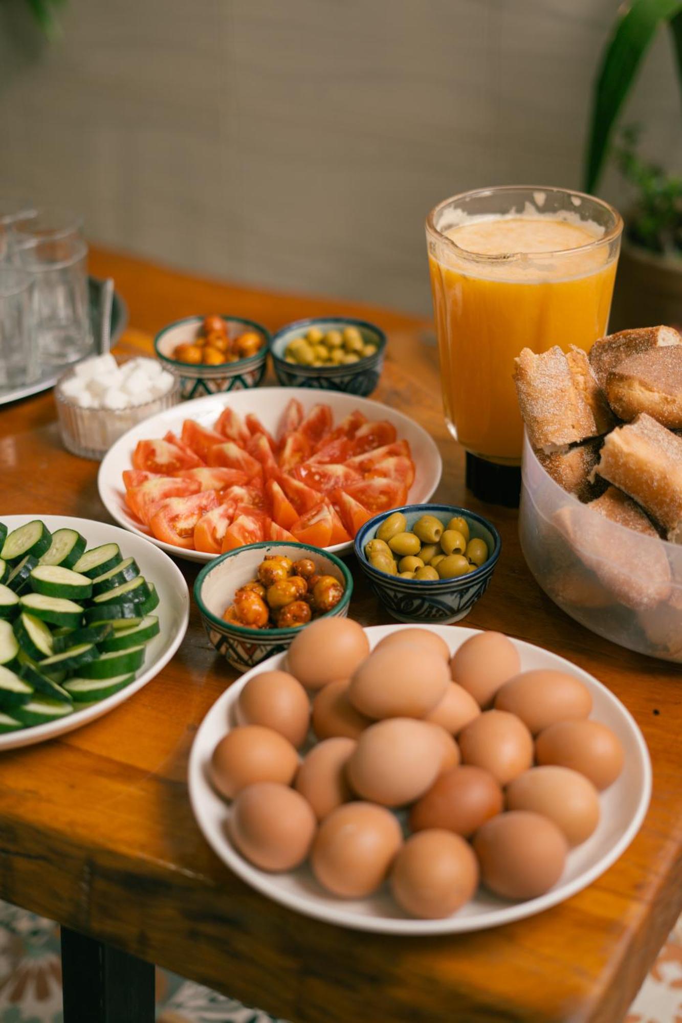 Anza Surfhouse Bed and Breakfast Agadir Buitenkant foto