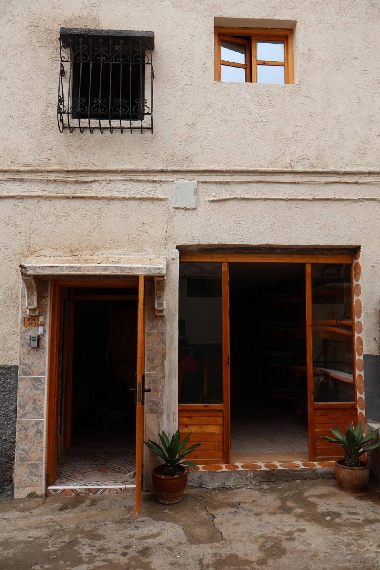 Anza Surfhouse Bed and Breakfast Agadir Buitenkant foto